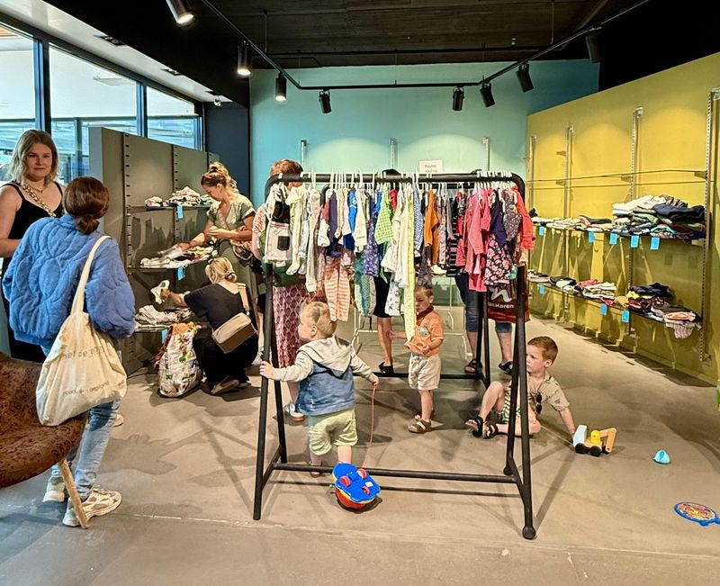 Pop-Up Kledingruil wintereditie
